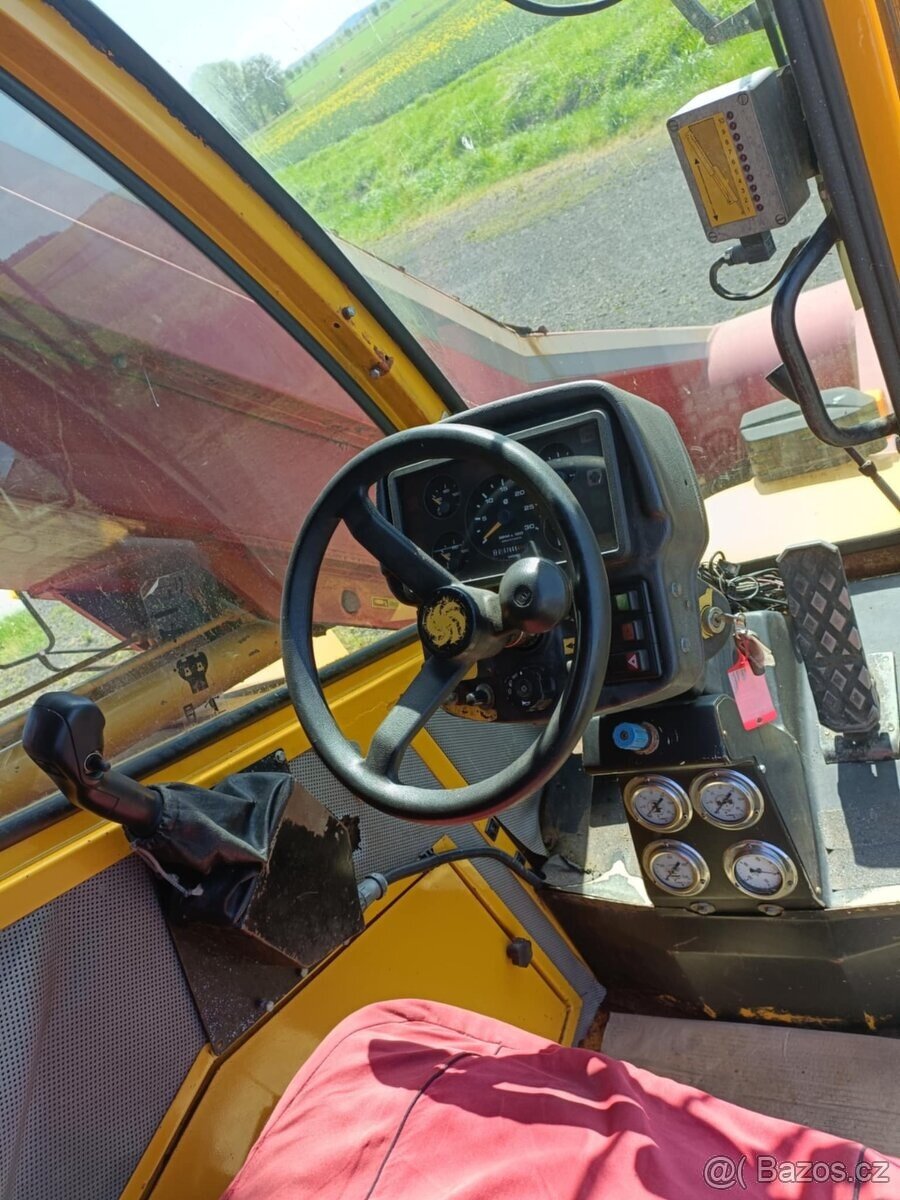 12m3 Italský samojízdný krmný vůz AGM WS12, jen 7900h - 8