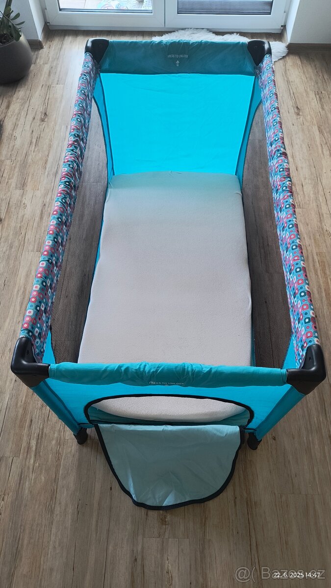Cestovní postýlka - 8