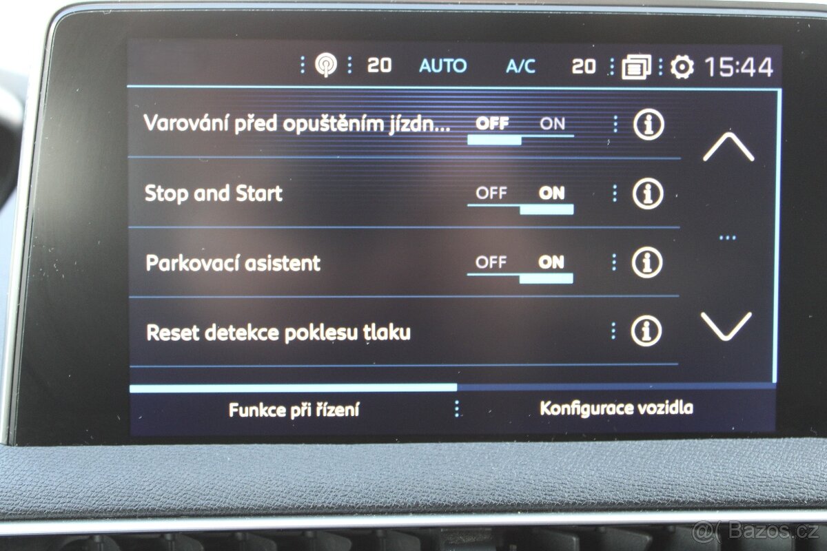 Peugeot 3008 1,2 PureTech 1.MAJ,ČR,ALLURE,2017 - 8
