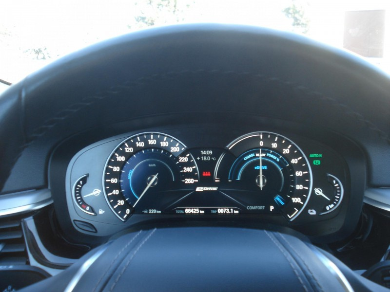 BMW 530 e X-Drive ČR 1. Maj. - 8