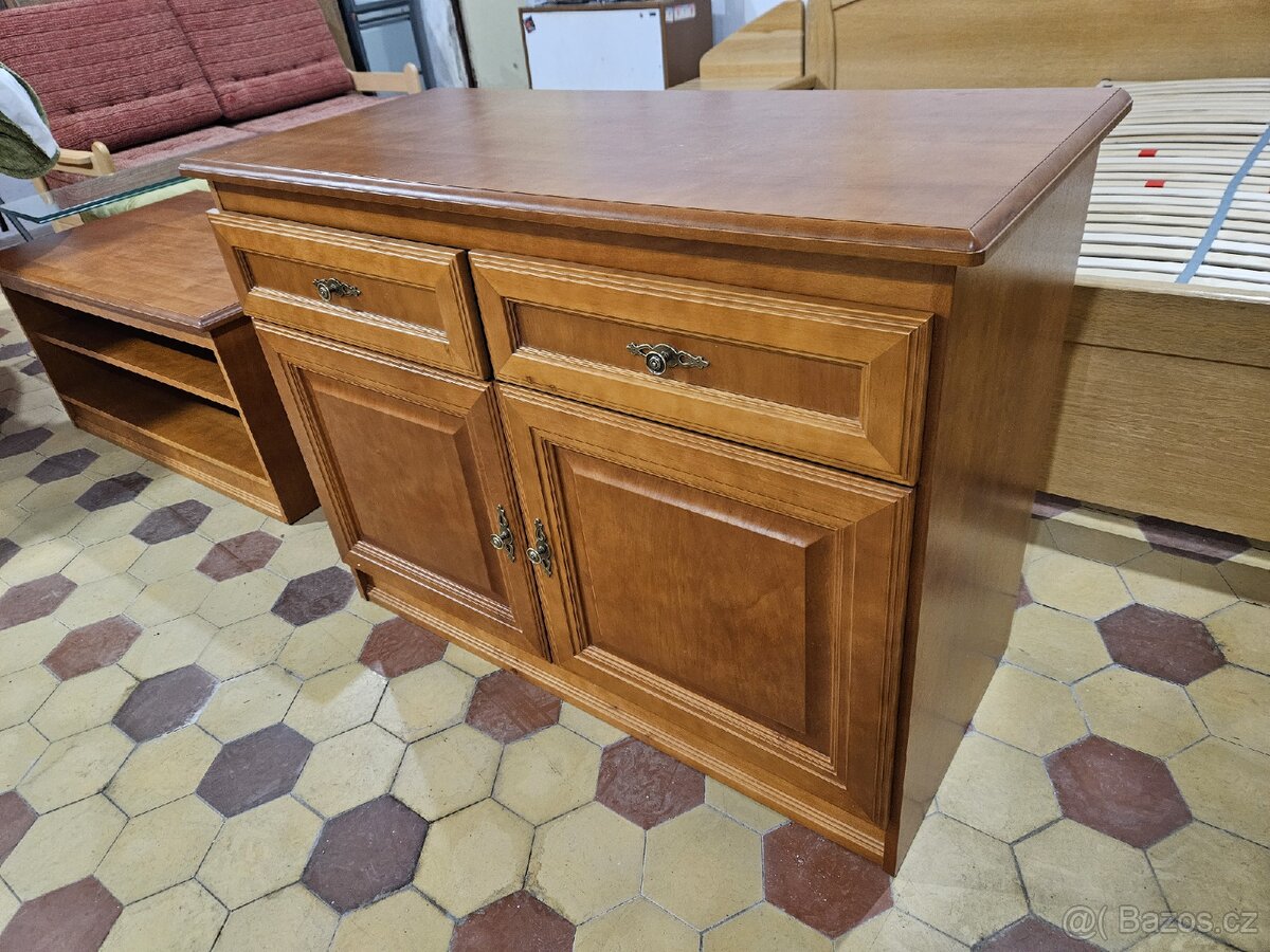 Celý set 3 ks nábytku - 8