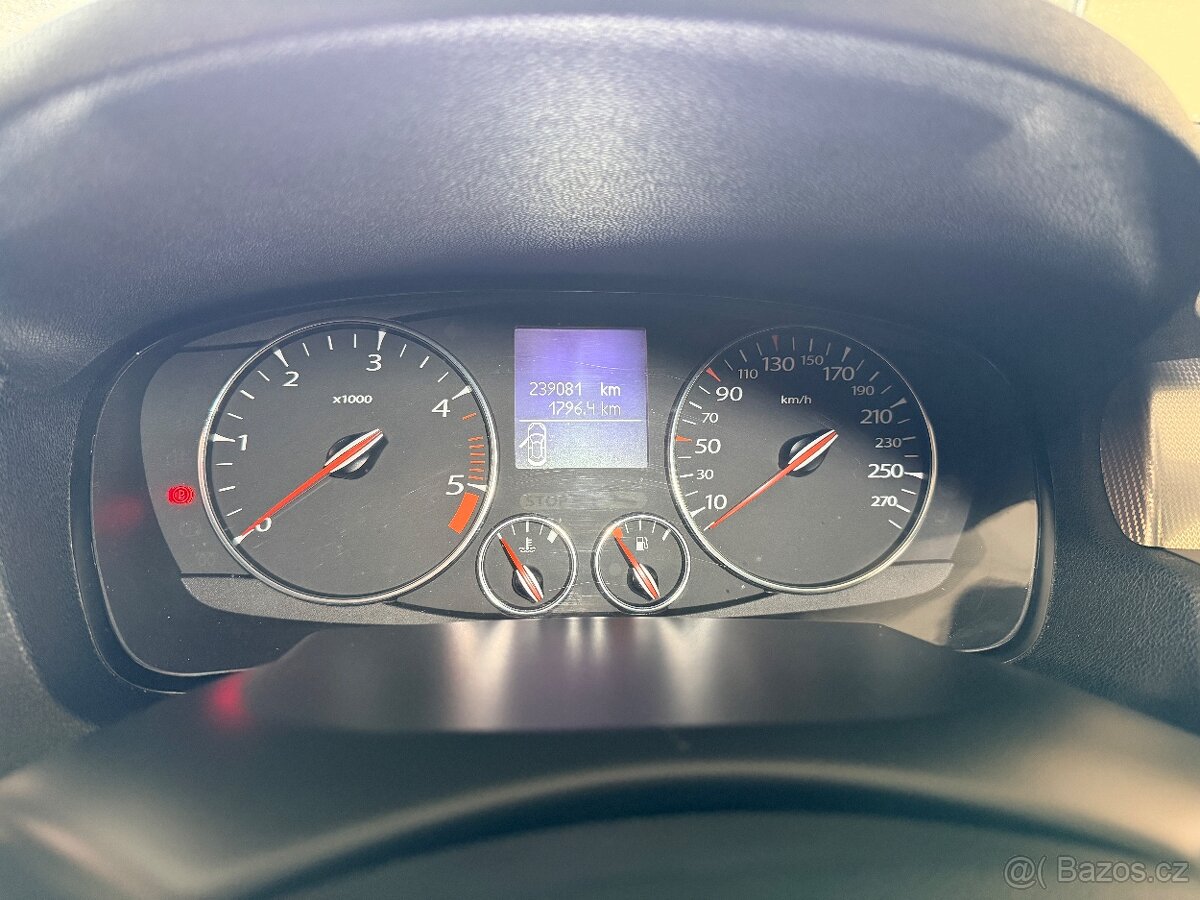 Renault Laguna 2.0dci 127kw 4Control AUTOMAT - 8