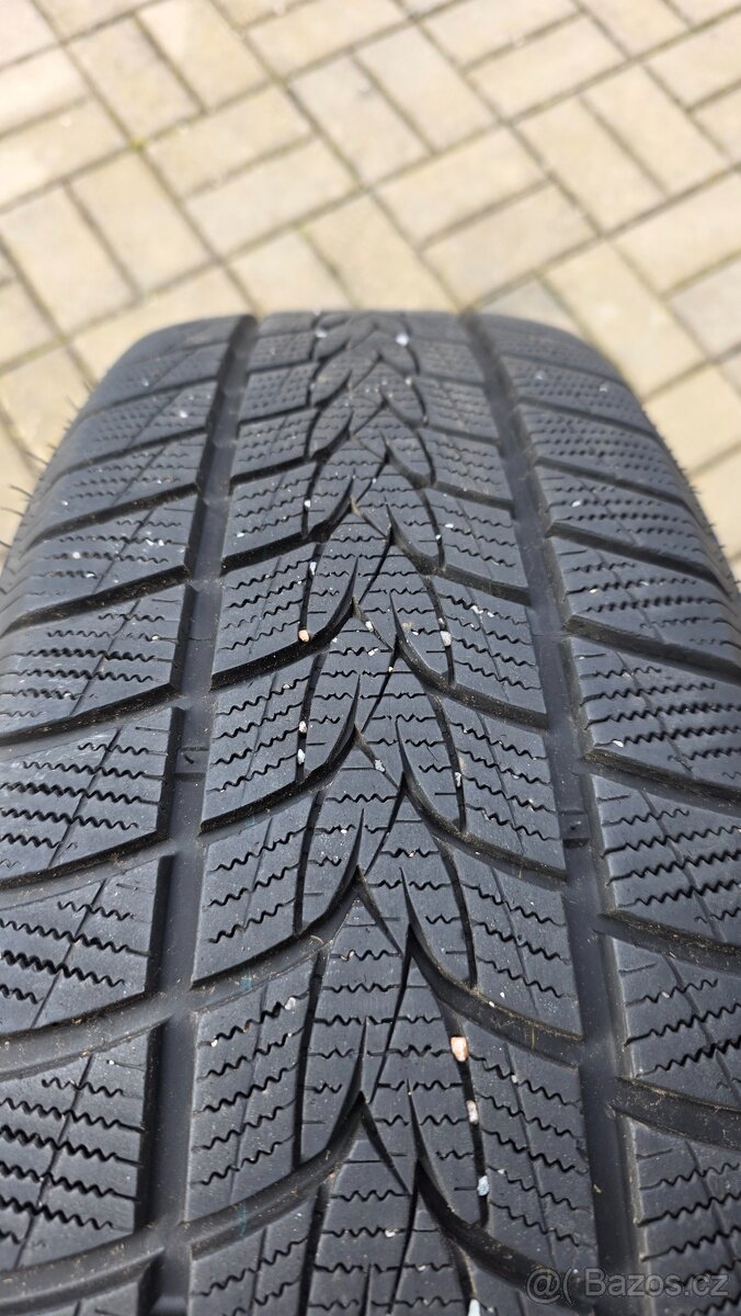 Alu Škoda Kodiaq - model Ratikon - 8