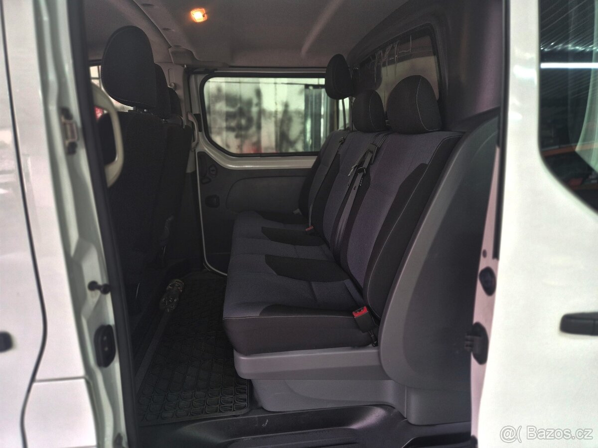 Opel vivaro 6mist - 8