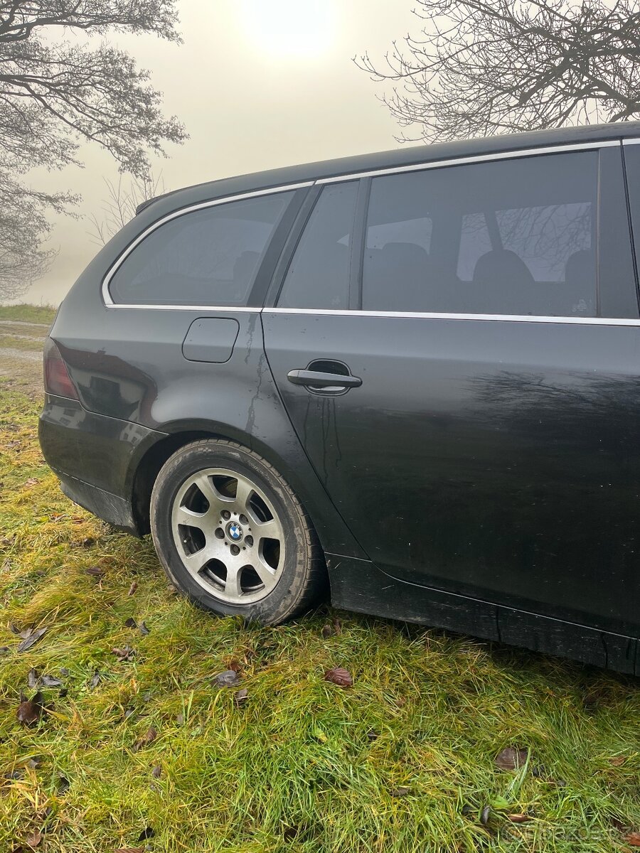 BMW E61 530d 170kw - 8