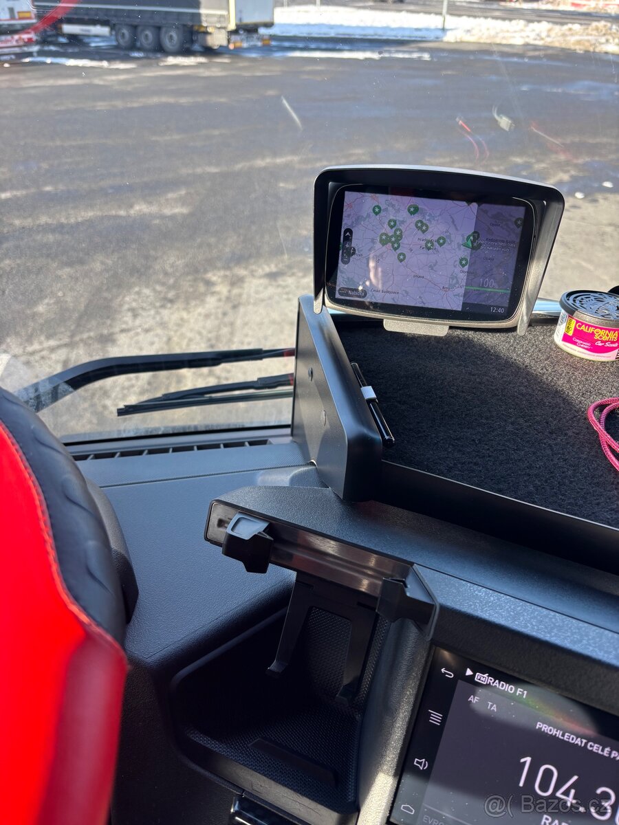 TOMTOM trucker 6000 - 8