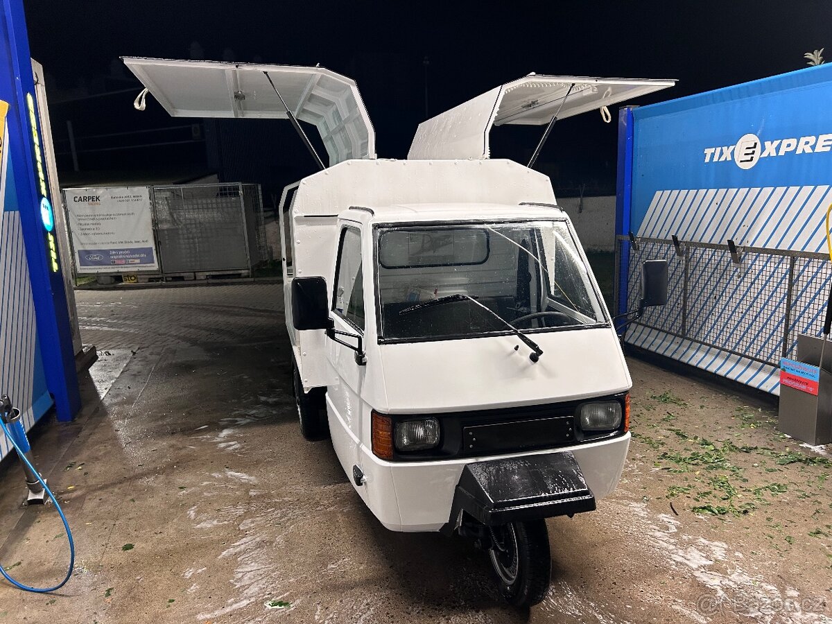 Pojízdná prodejna foodtruck piaggio ape tm - 8