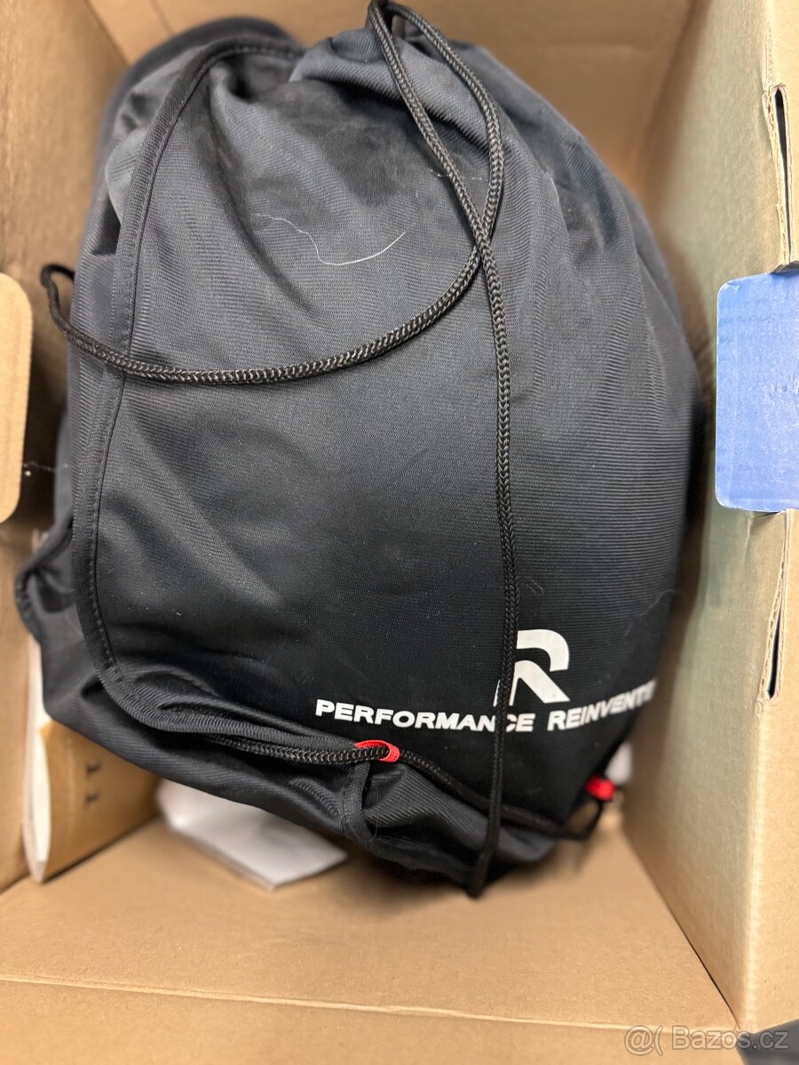 Helma HJC RPHA 11 metalblack L, komunikatoru Sena SF4 - 8