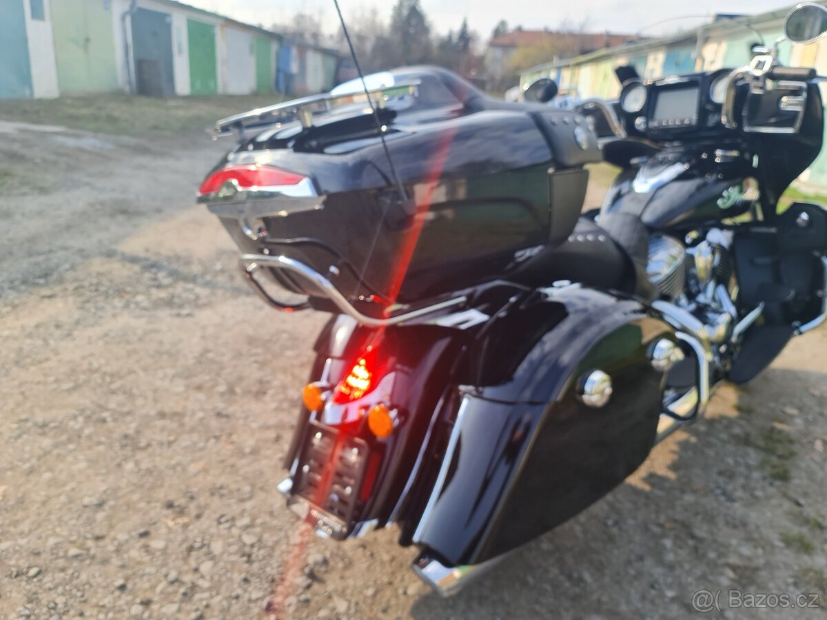 Indian Roadmaster - 8