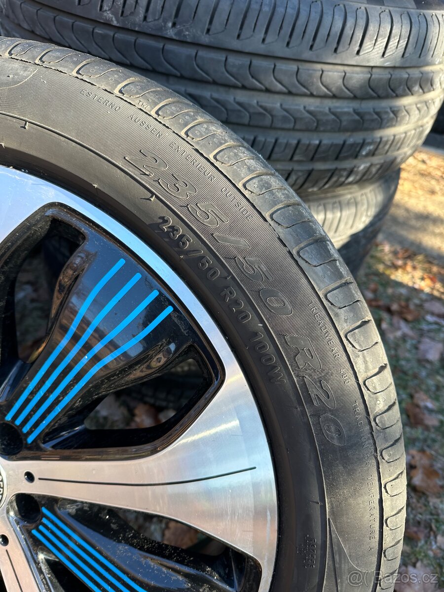 ALU KOLA MERCEDES EQC R20 LETNÍ SADA JAKO NOVÉ TOP - 8