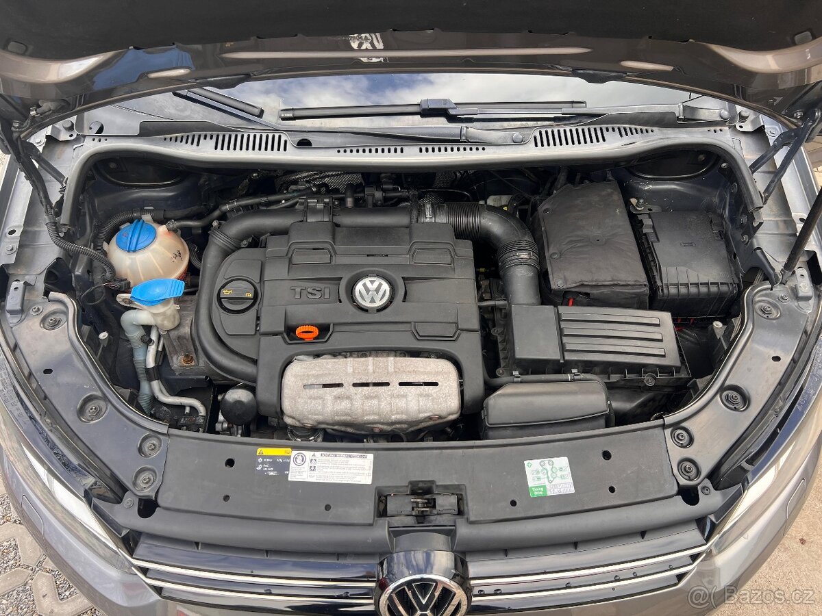 Volkswagen Touran 1.4 TSI DSG - 8