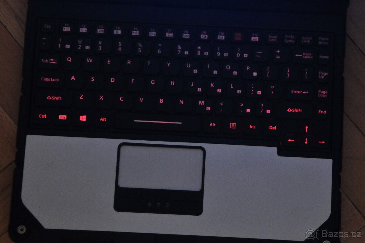 Průmyslový tablet/notebook Panasonic CF-33 - 8