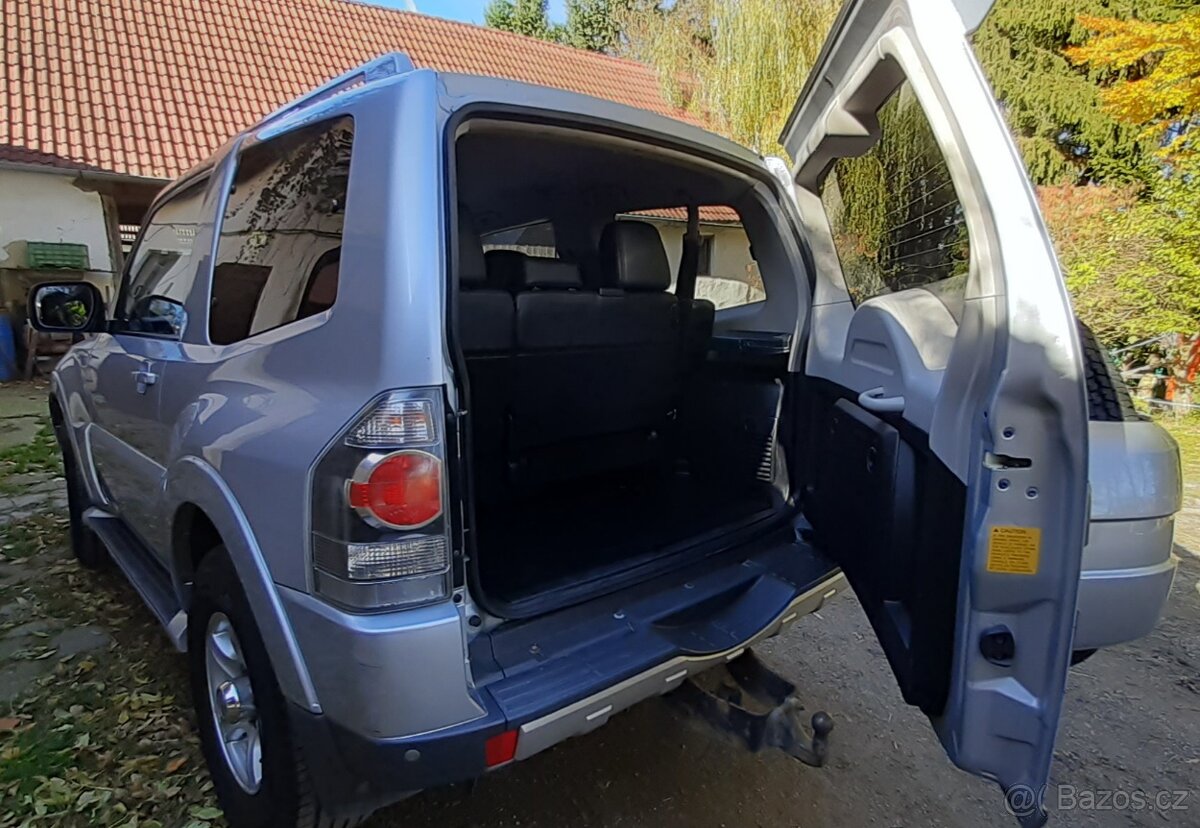 Mitsubishi Pajero - krátká verze - 8