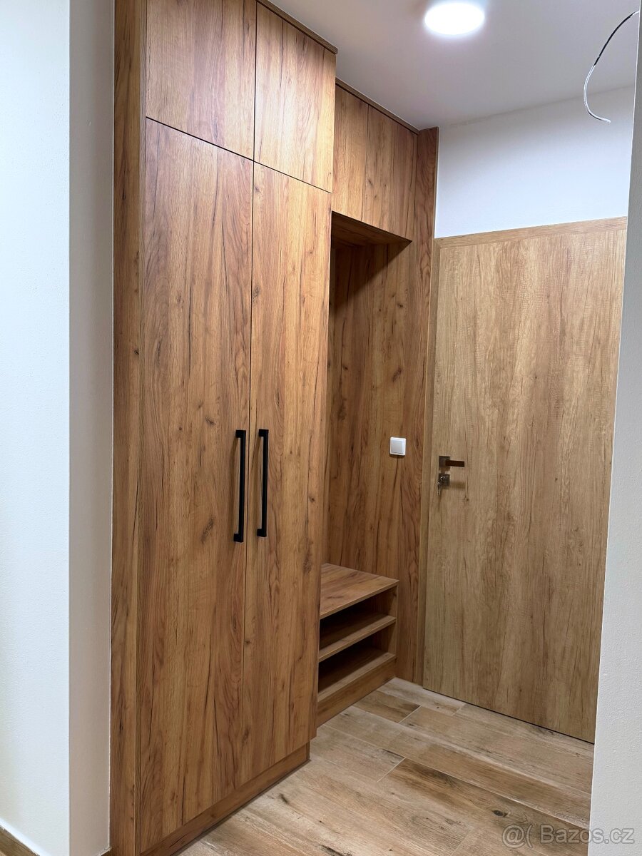 PRonájem zrekonstruovaného bytu 3+kk Zahořany - 8