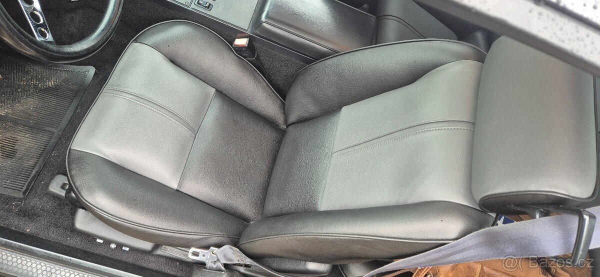 Chevroler Camaro Z28 IROC V8 Targa - 8