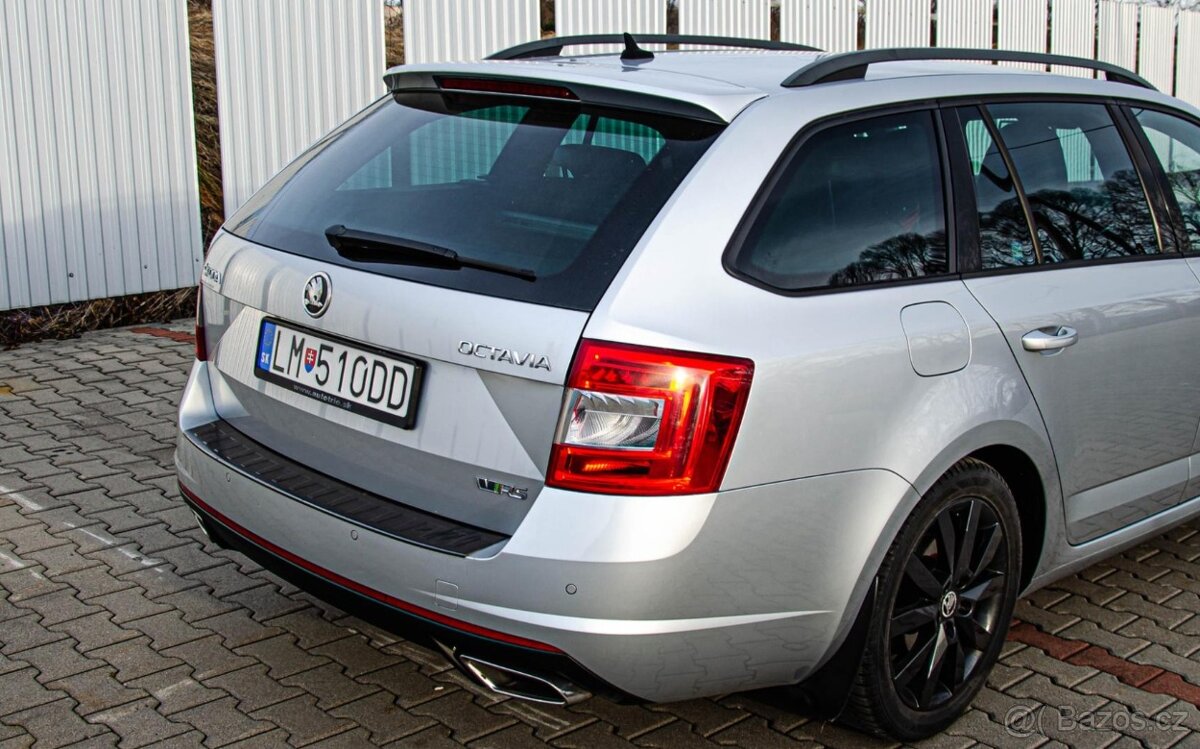Škoda Octavia Combi 2.0 TDI RS - 8