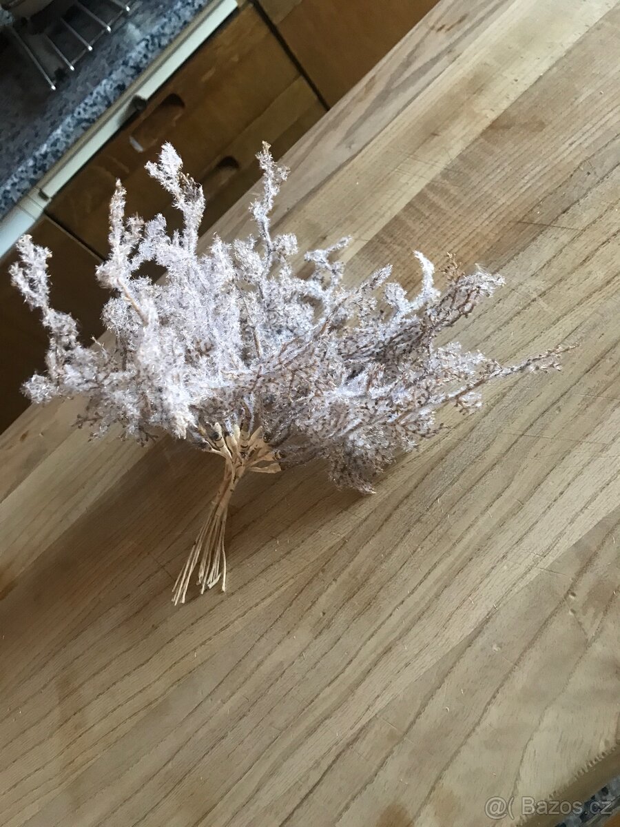 Ba.decka, ubrusy, uměla květina, krajk. polstarky, taška - 8