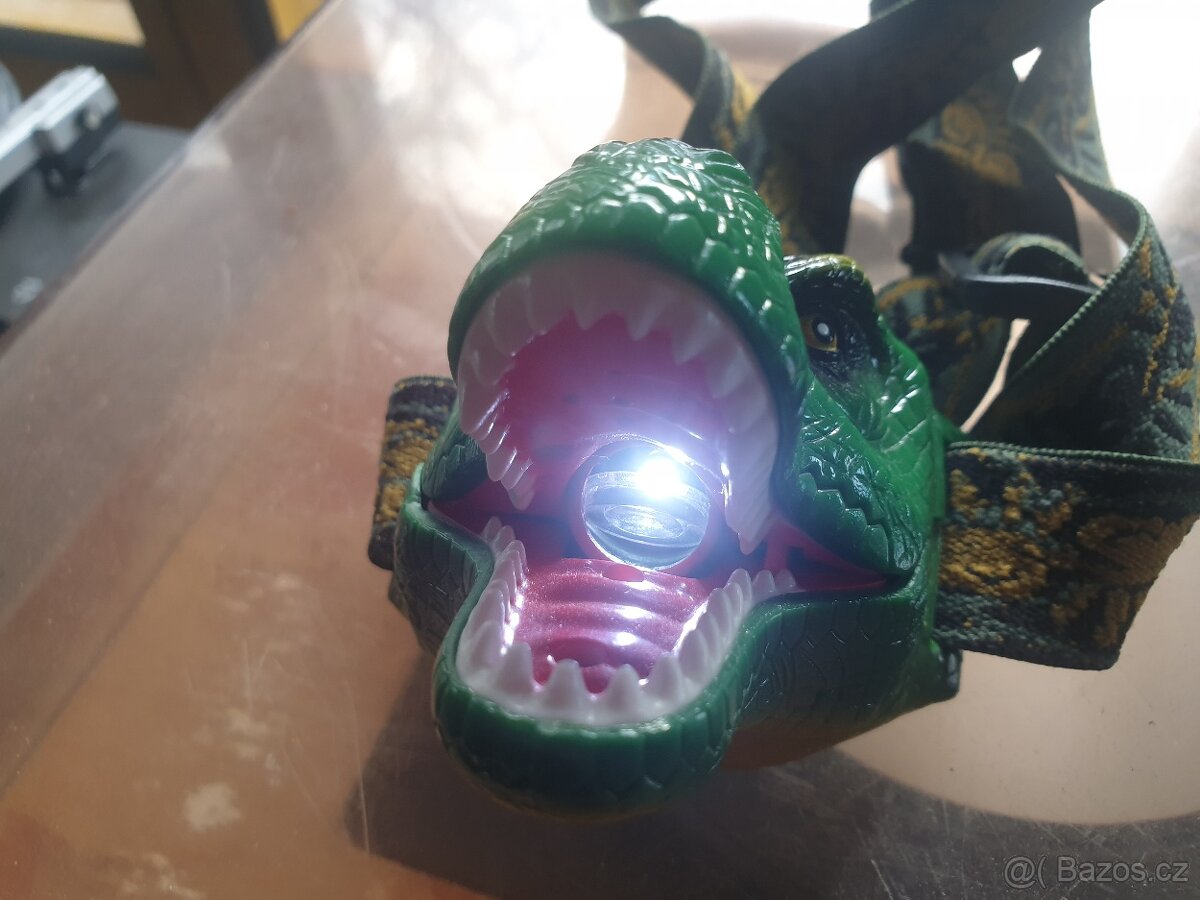 Dinosaur - svítilna, prase, autíčko dálka - 8