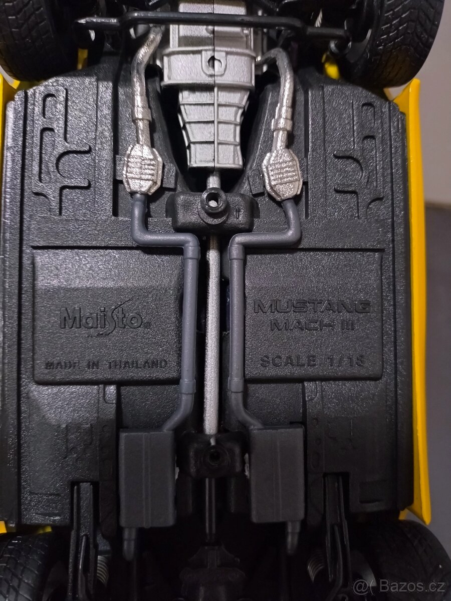 Modely 1/18 - 8