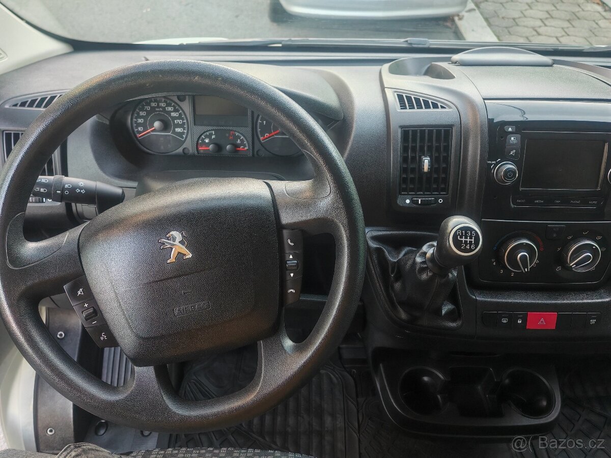 Peugeot Boxer 2.0 HDI 96Kw 2019 Luxusní stav TZ 2,5t 3 mista - 8