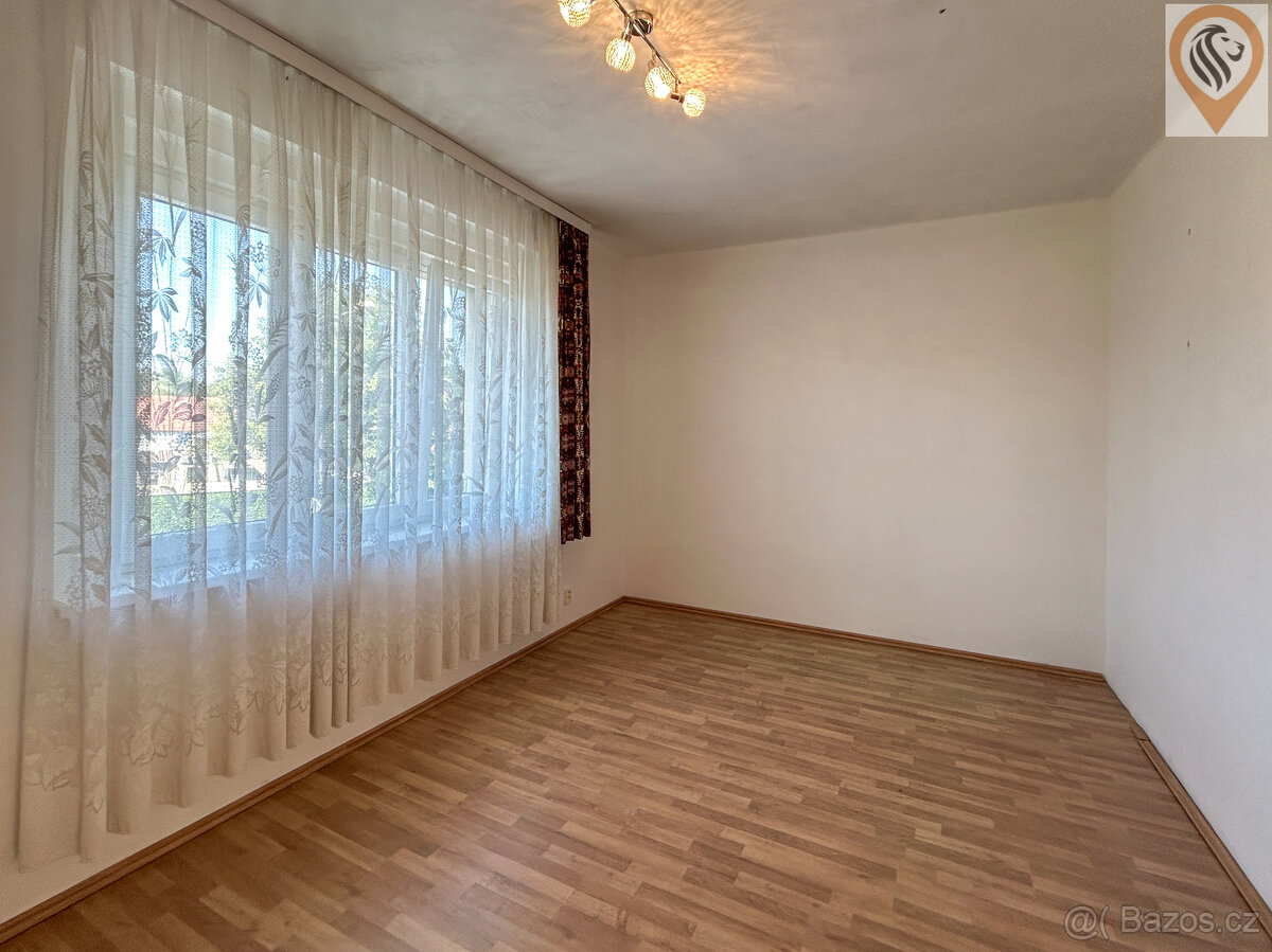 Prodej rodinného domu 253 m², pozemek 288 m², V.B.Třebízkého - 8