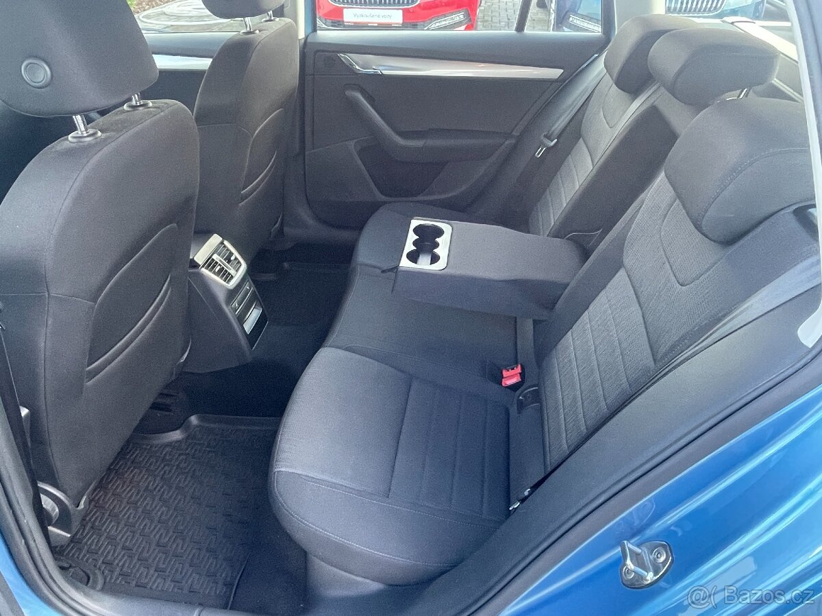 Škoda Octavia Combi 2.0 TDI / 110 kW Style Plus - 8