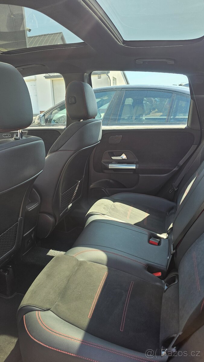 MERCEDES BENZ B 200D AMG line - 8