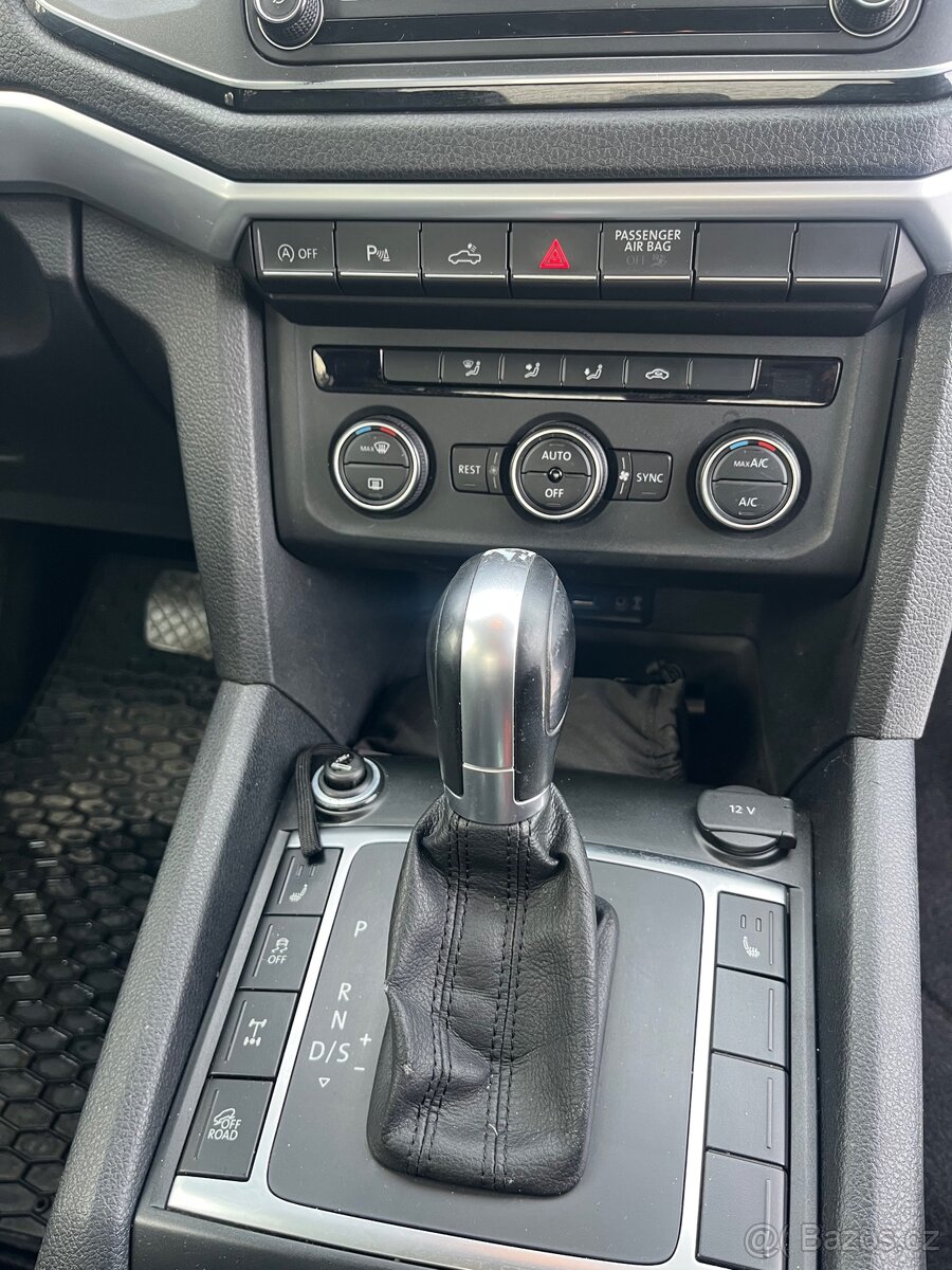 Volkswagen Amarok 3.0 TDI V6 - 8