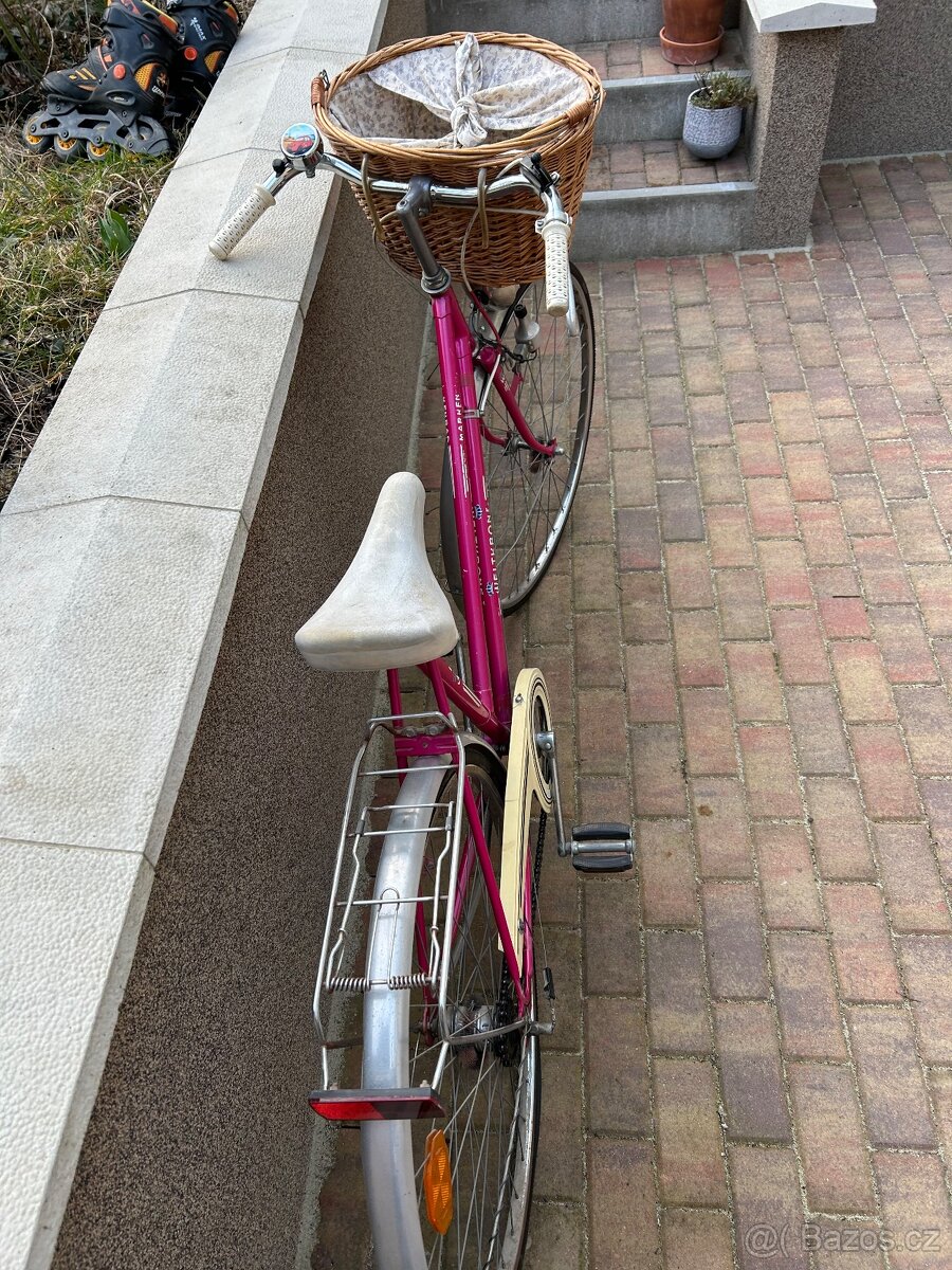 Dámské městské kolo s košíkem - 8