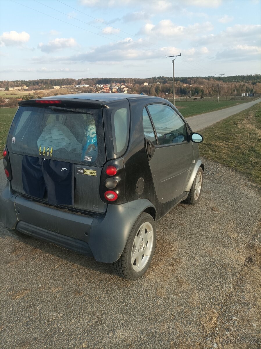 Smart Two,Automat, platná STK - 8