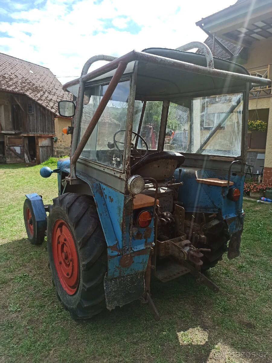 Zetor 25 - 8