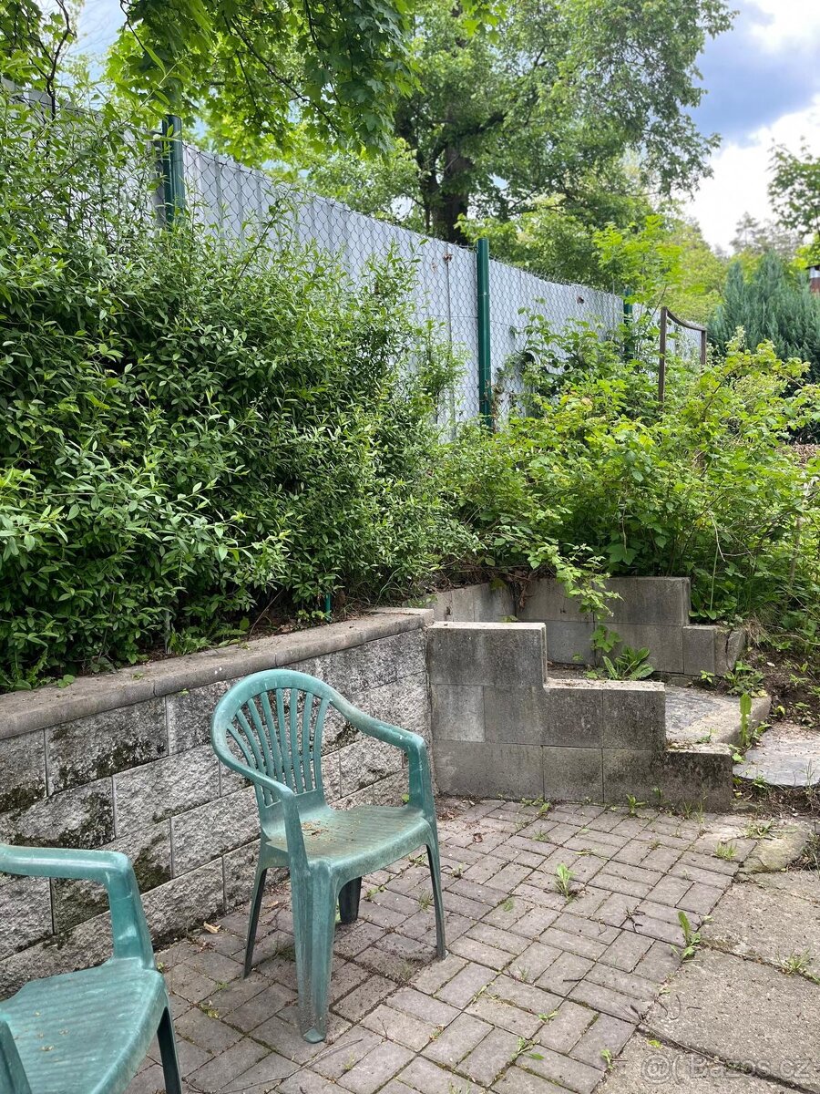 Prodej chaty u Šternberka - 8