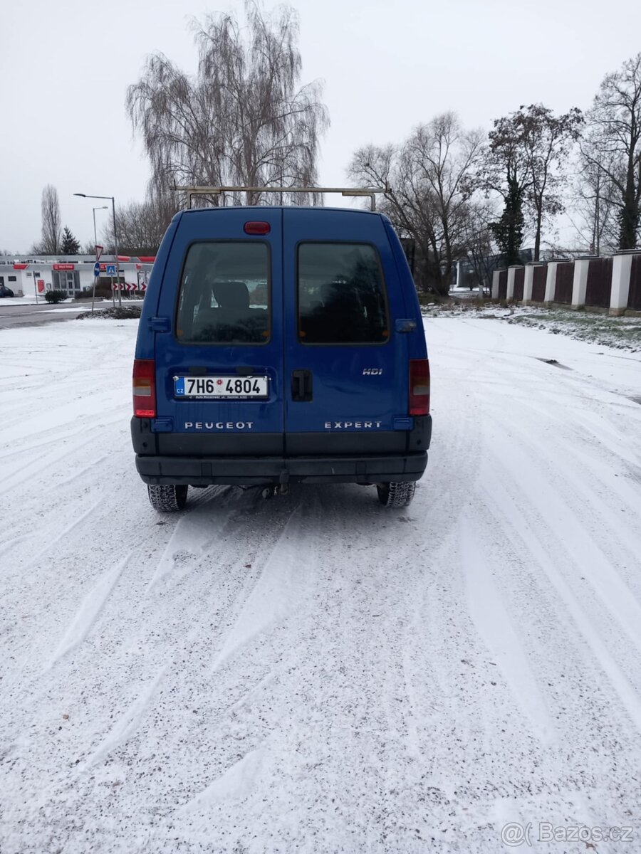 Prodám Peugeot Expert 2.0HDI - 80kw - 6 míst - 8