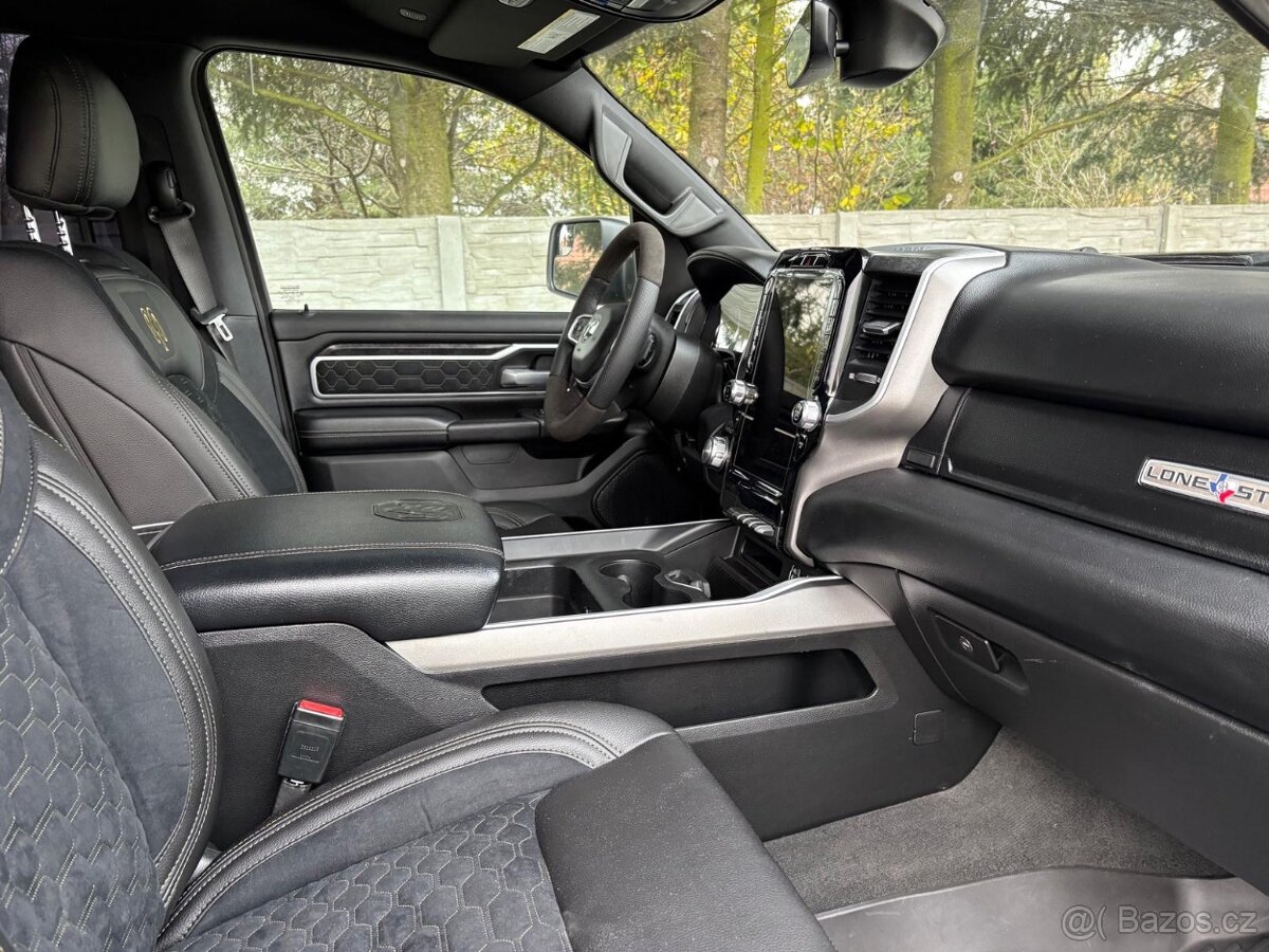 RAM 1500 5.7 hemi TRX body Kit - 8