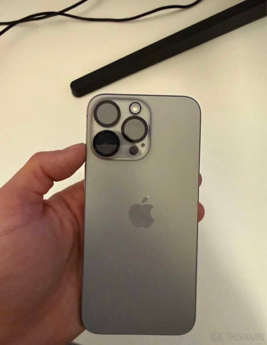 iPhone 15 Pro Max 256GB - 8