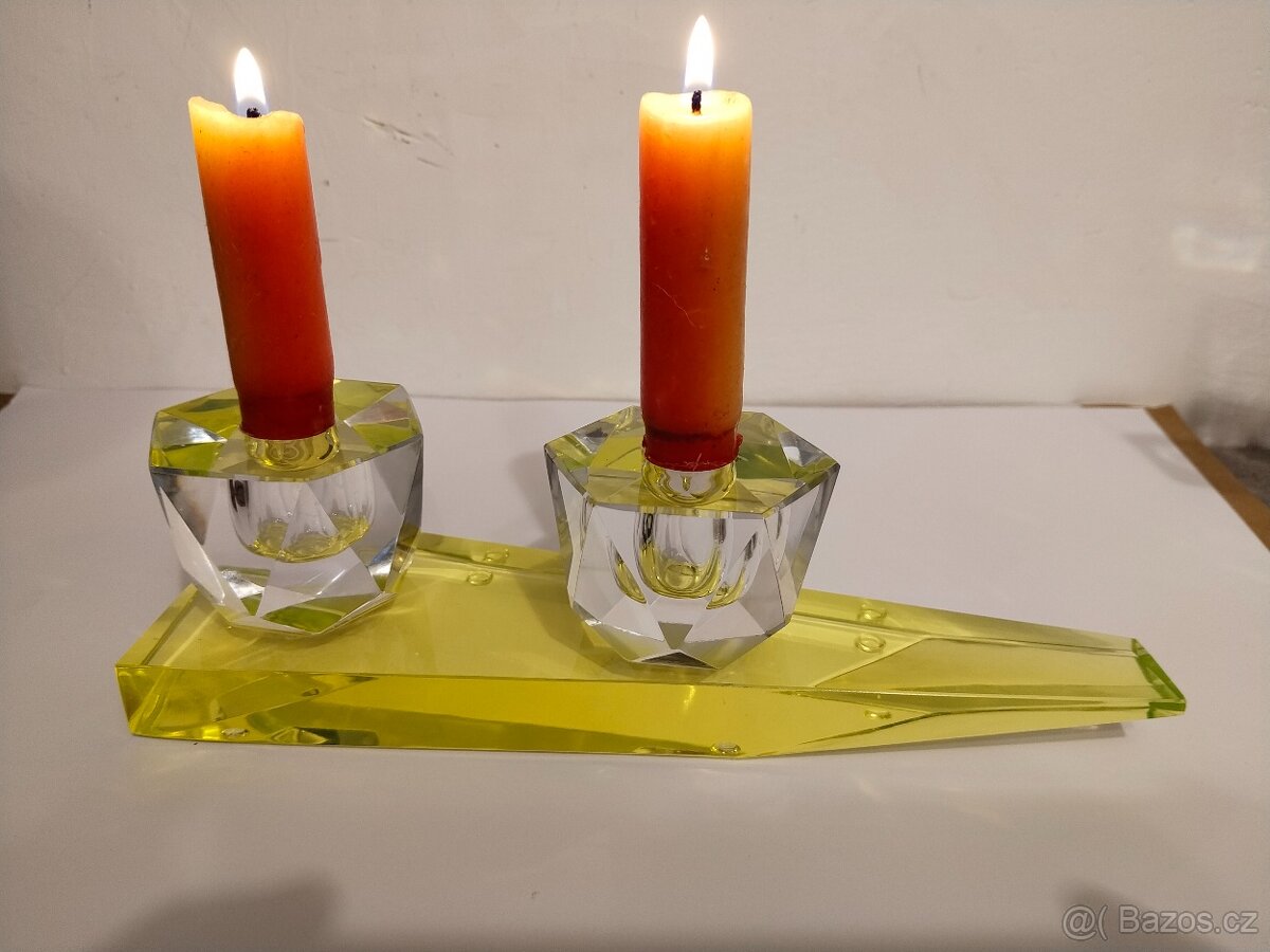 Vesmír křišťálového světla - 8