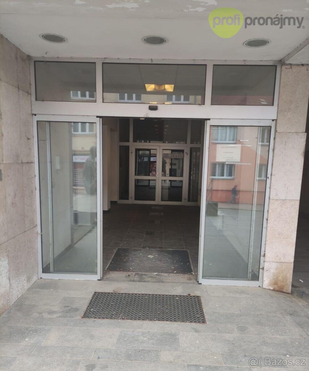 Pronájem kanceláře 171 m² - 8