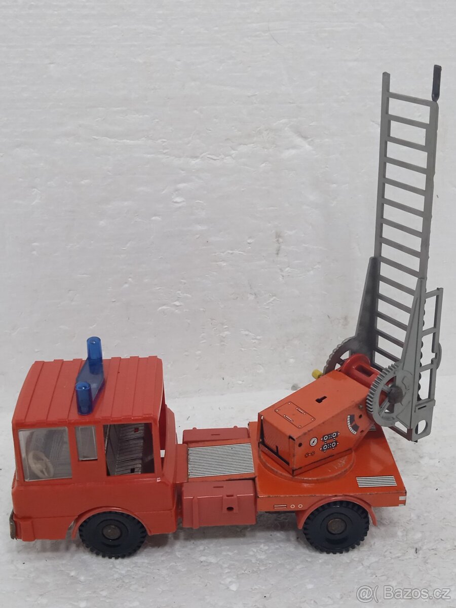 Hasičské auto Žebřík MSB MS 25 Retro hračka - 8