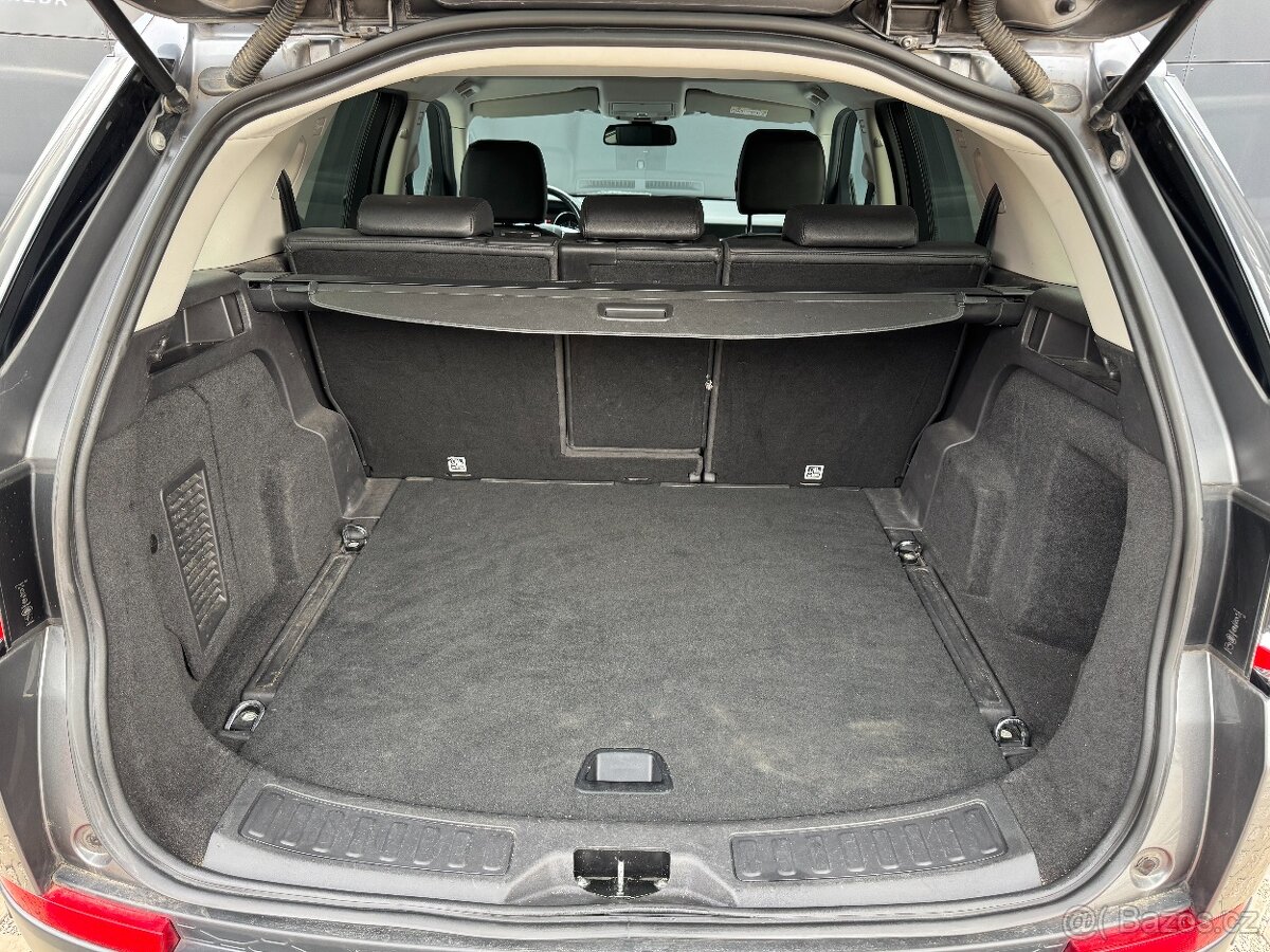 Land Rover Discovery Sport Td4 HSE - 8