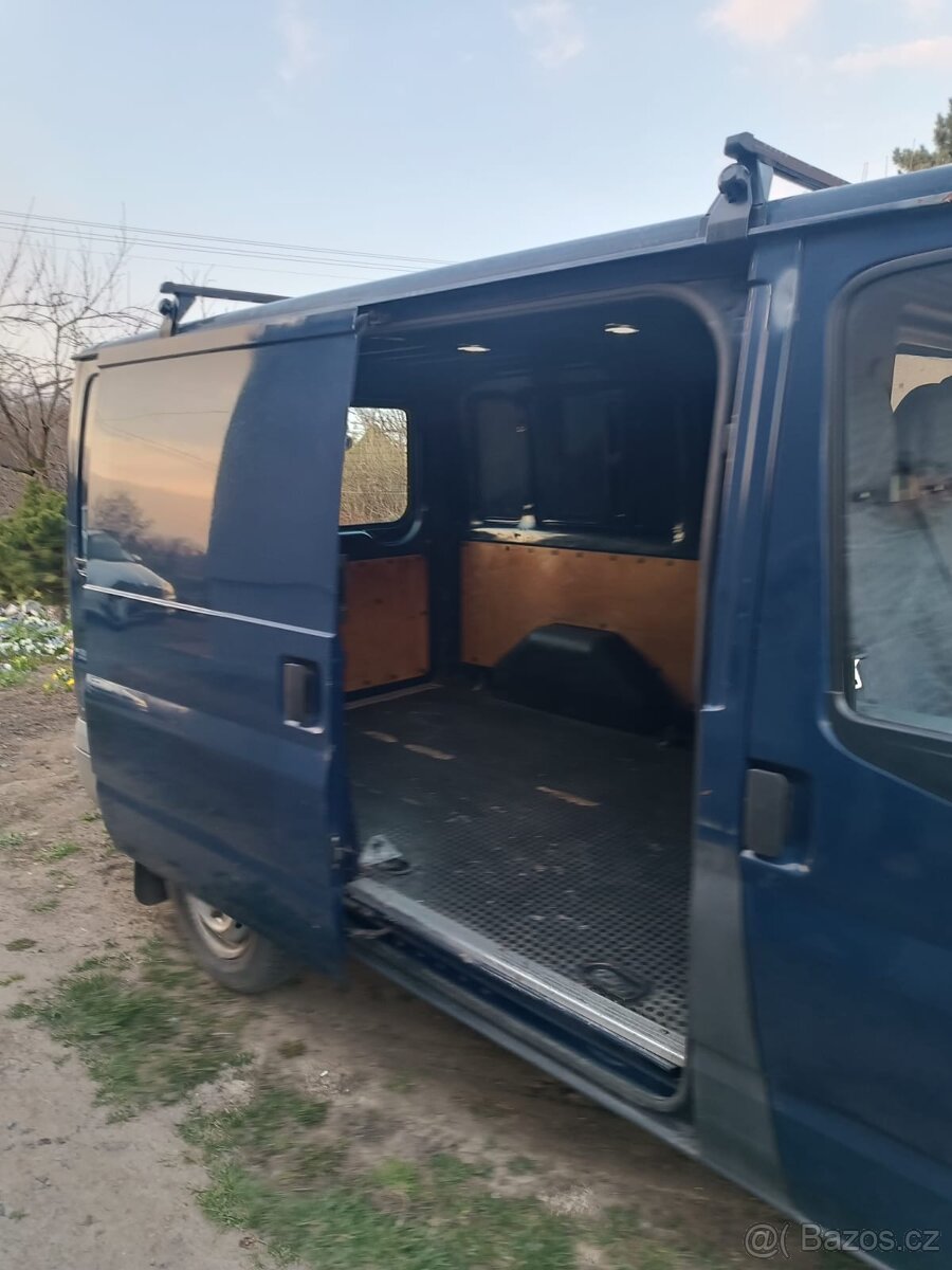 Ford Transit 2.2 TDCI - 8