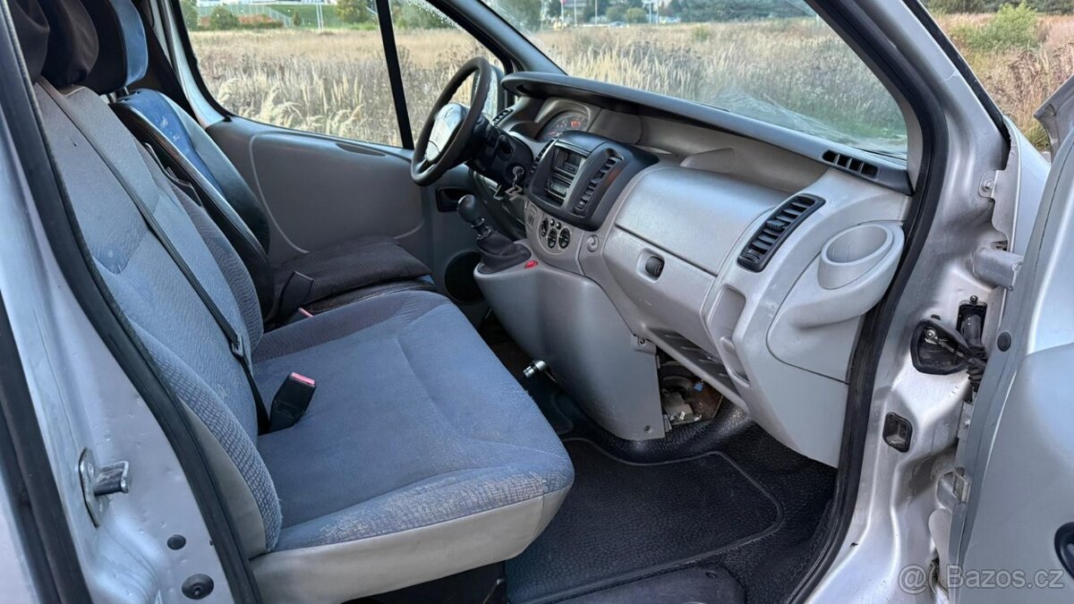 Renault Trafic 1.9dci 74kW - 8