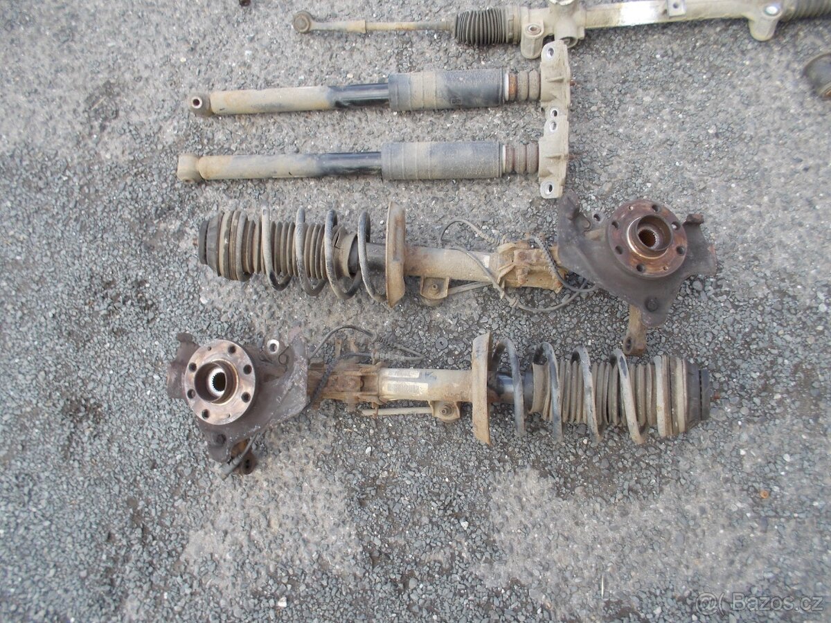 Díly podvozku Fiat Grande Punto 1.3 Multijet 55kw - 8