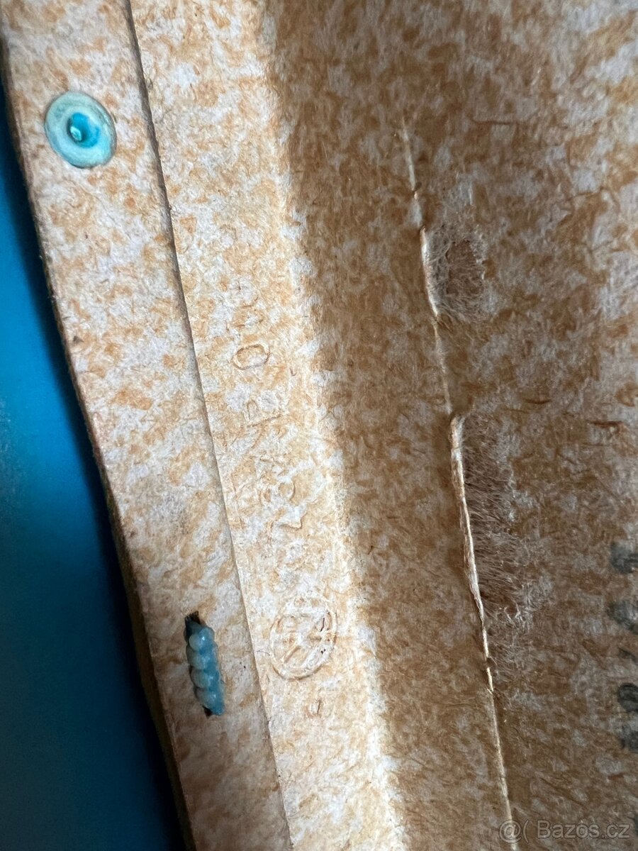 Originální kožené obloženi dveří Golf 4 - 8