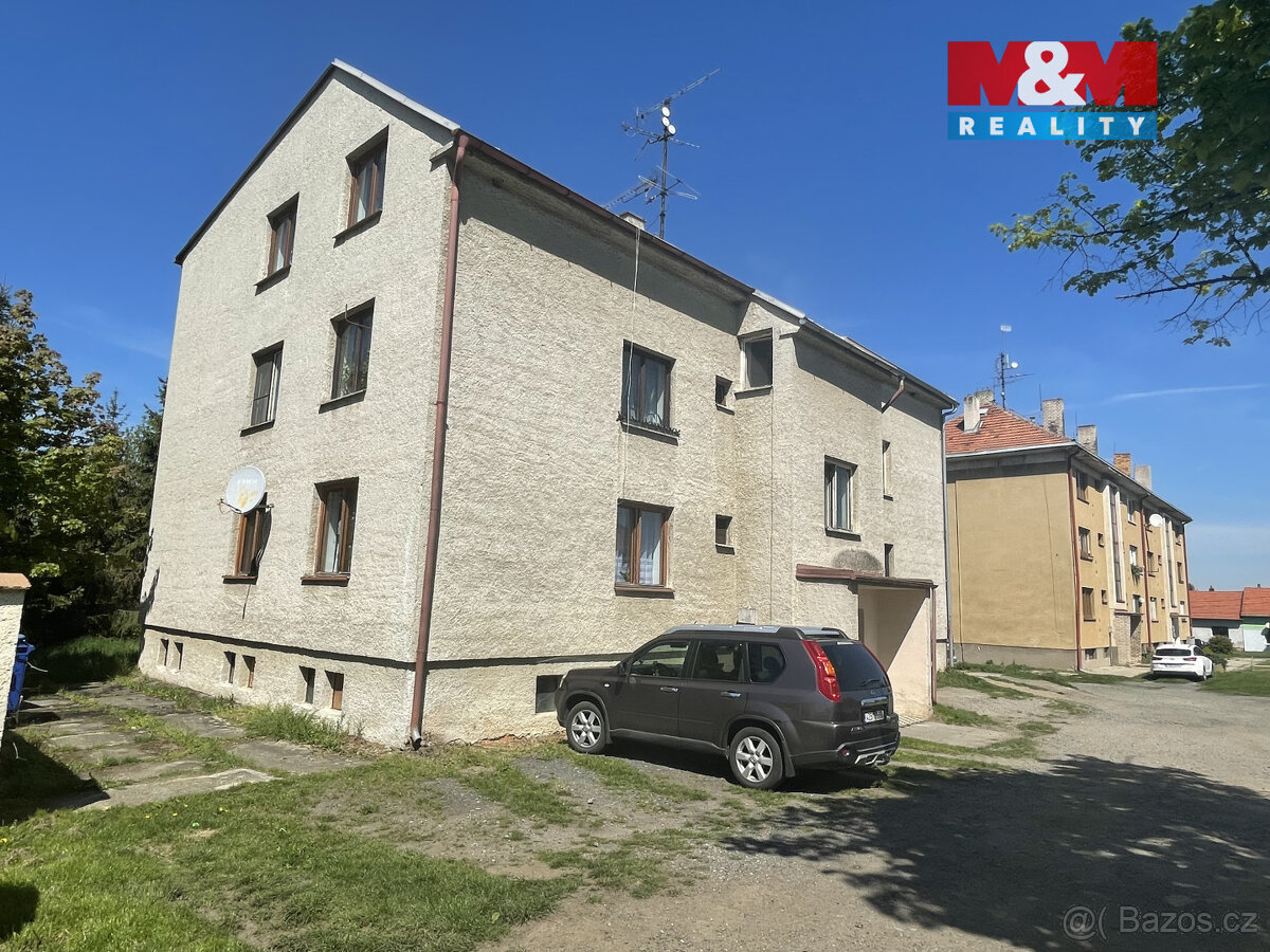 Prodej nájemního domu, 705 m², Svojšice - 8
