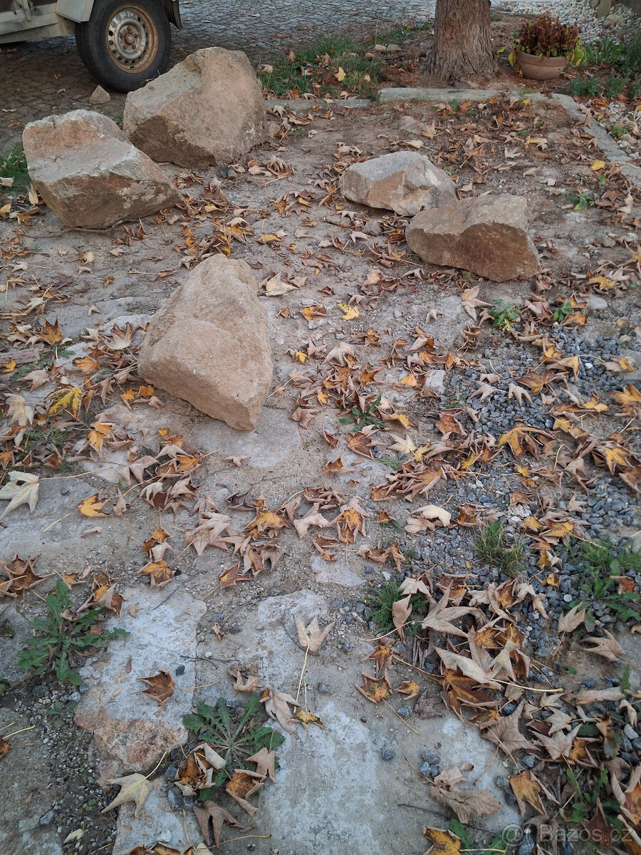 Prodám solitérní kameny do zahrady - 8