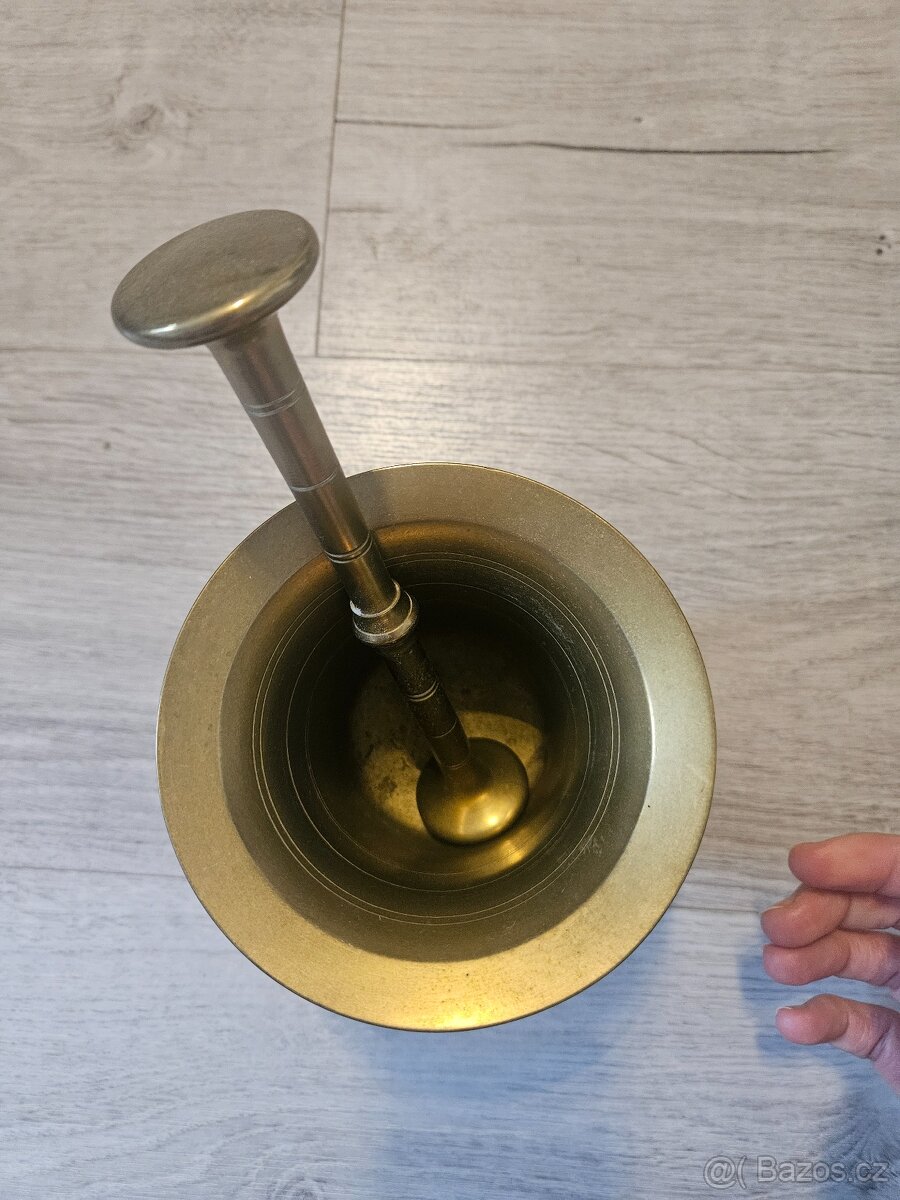 Starožitný Hmoždíř - 8