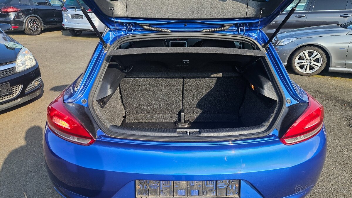 Volkswagen Scirocco 2,0 TSi - 8