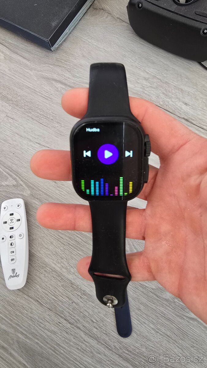 Prodám Apple Watch 4 - napodobenina krásné - 8