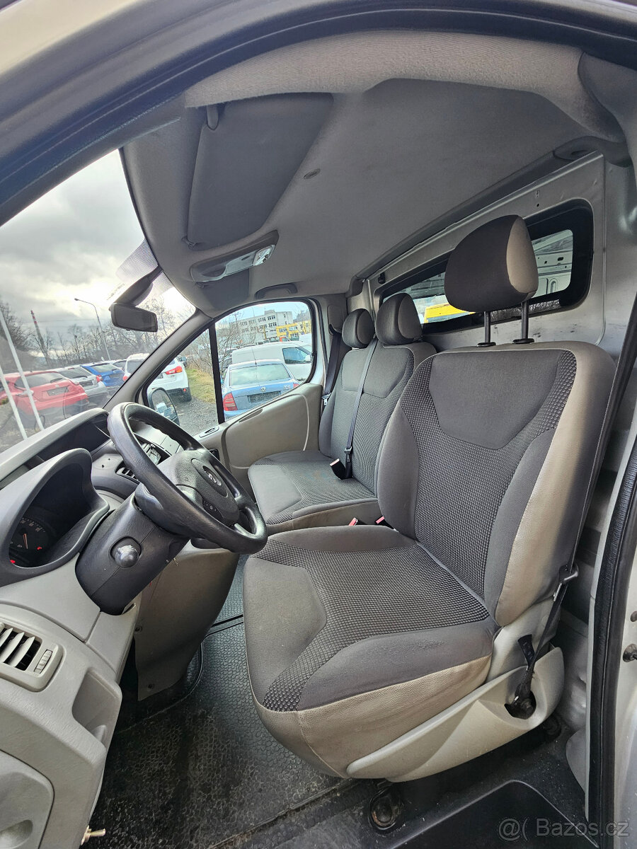 Opel Vivaro 2.0 CDTI - 8