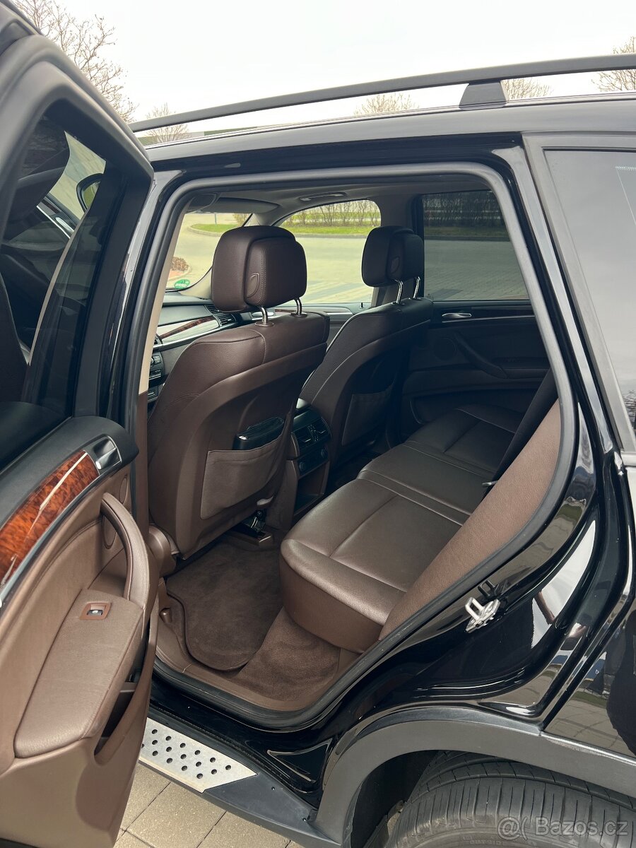 Prodám BMW x5 e70 - 8